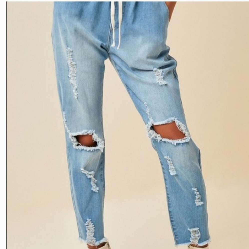 Jean distressed